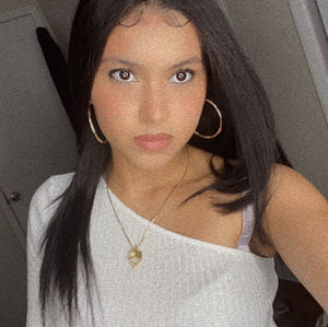 Meet your Posher, Fernanda